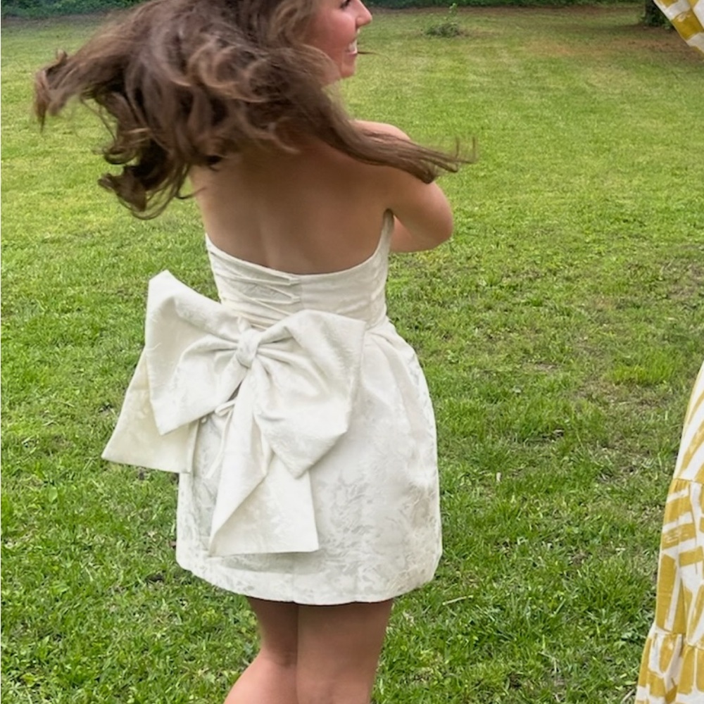 Babyboo Elenora Ivory Floral Mini Dress - Picture 4 of 10